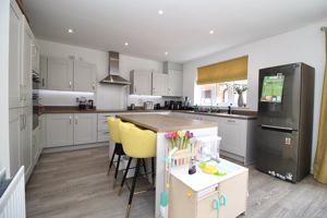 Kitchen- click for photo gallery